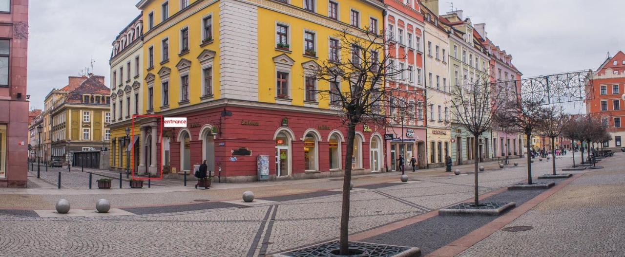 Hexus - Swidnicka - Centrum Rynek